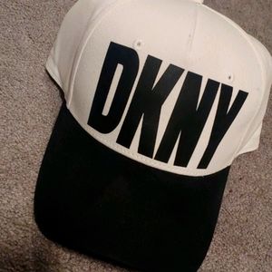 Dkny hat